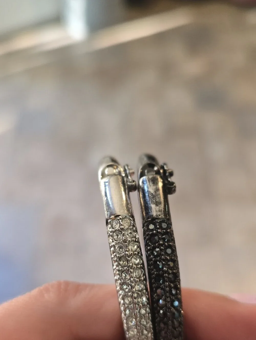 Lia Sophia Glitterati Hinged Bangle Bracelets - Set of 2